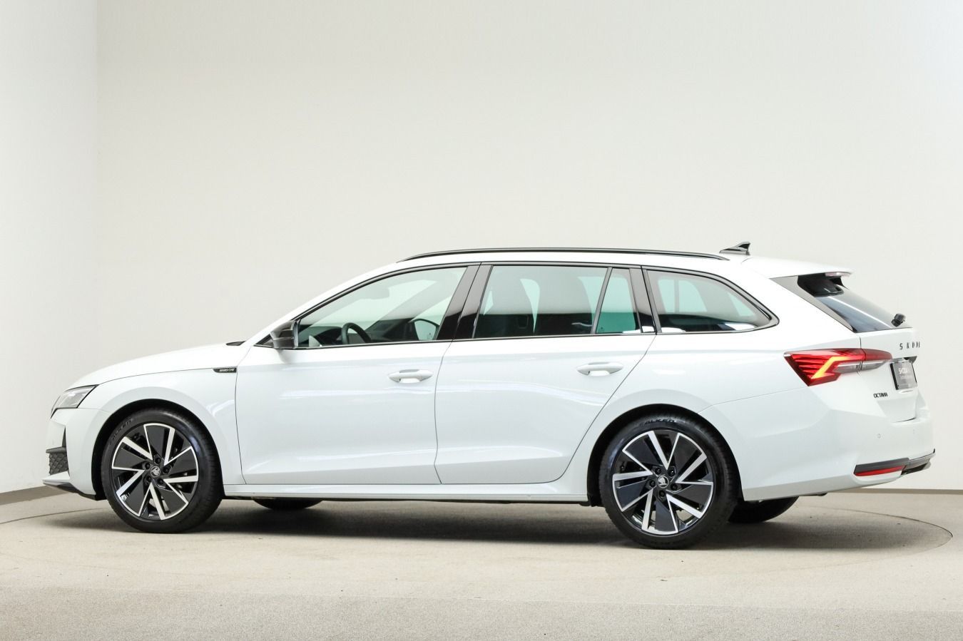 Skoda Octavia - Bild 3