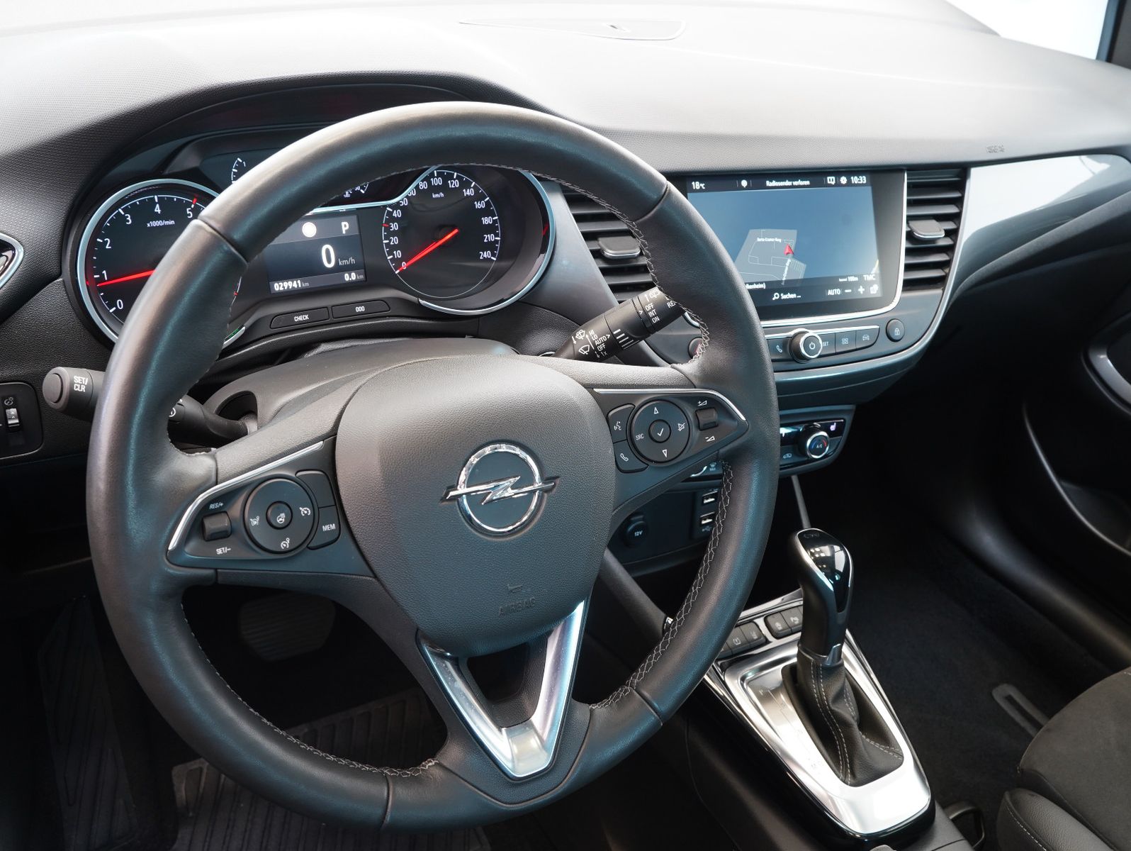 Fahrzeugabbildung Opel Crossland (X) 1.2 Turbo Elegance LED/NAVI/PANO