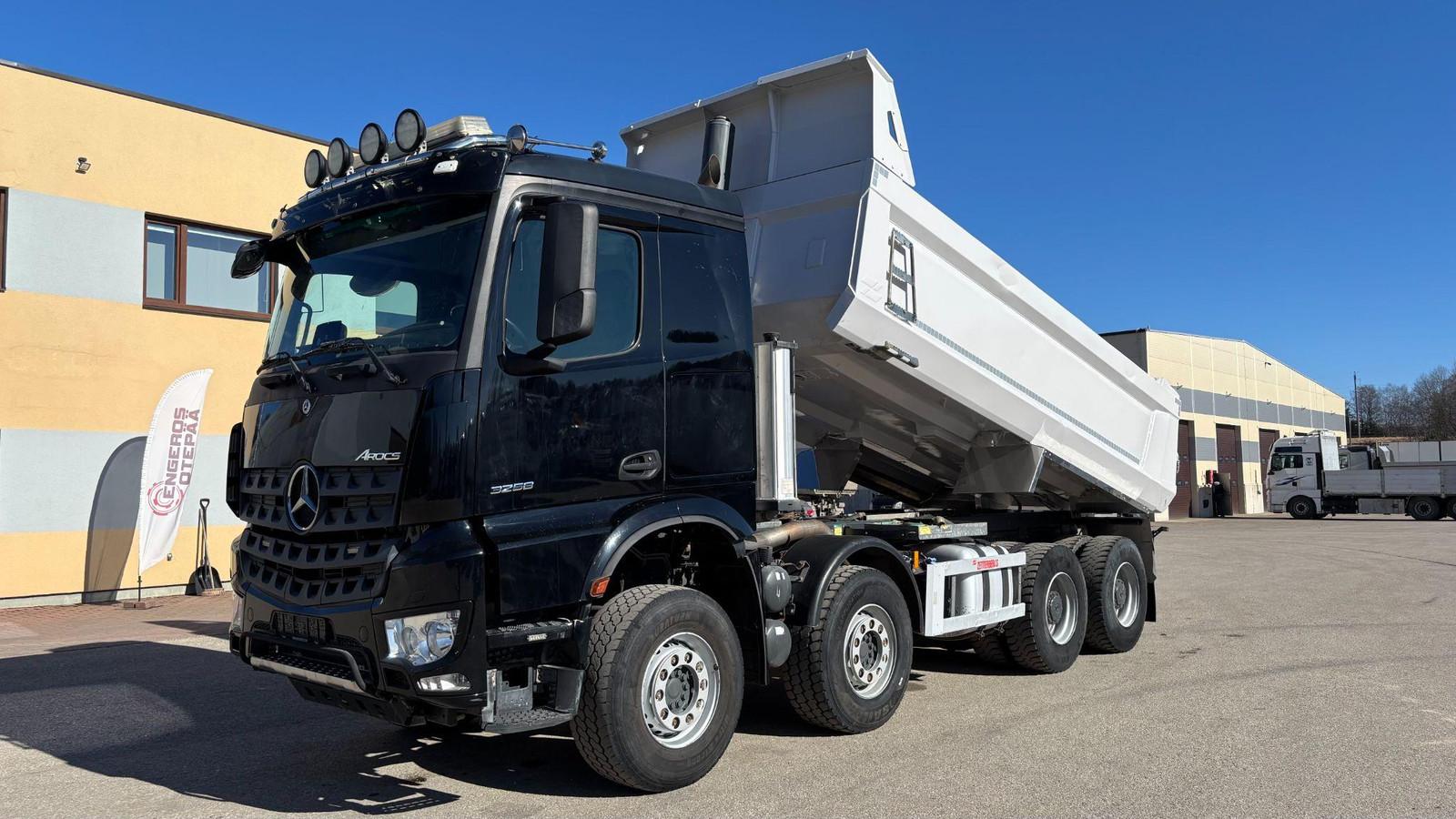 Mercedes-Benz Arocs 3258 8x4*4 FULL STEEL