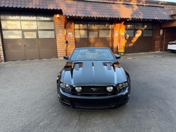 Ford Mustang - 9