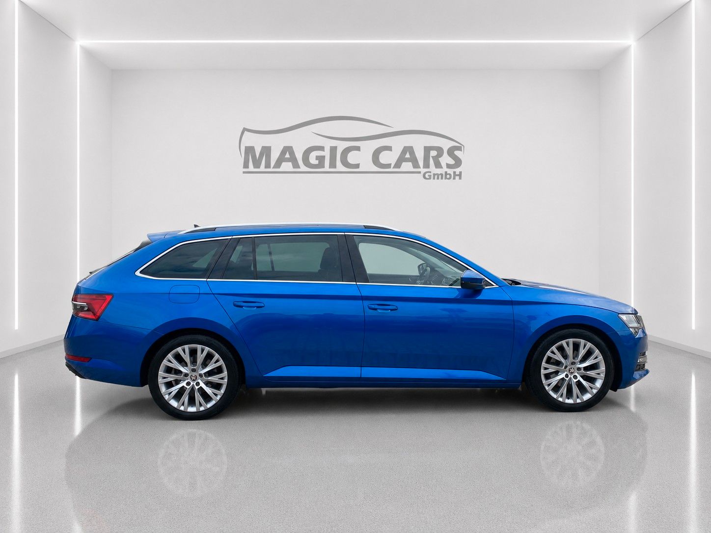 Skoda Superb Combi 2.0 TDI DSG Style*Mega-Ausstattung* foto 5