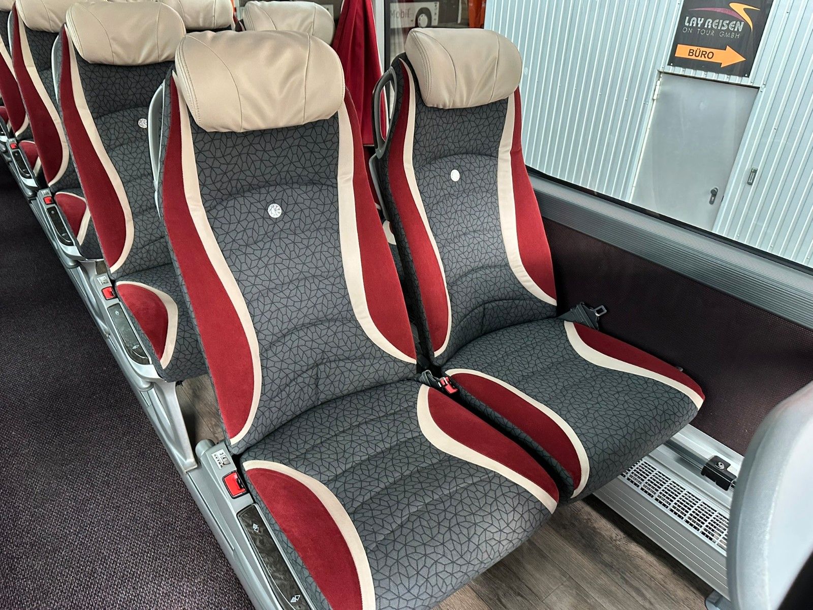 SETRA  2018 - Image 19 of 26
