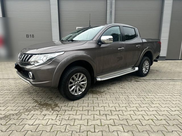 Mitsubishi L200 Top 4AWD*Leder*Navi*AHK