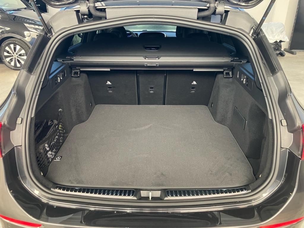 Fahrzeugabbildung Mercedes-Benz C 200 T-Modell ++EDITION-AMG+NIGHT+AHK+DIGITAL++