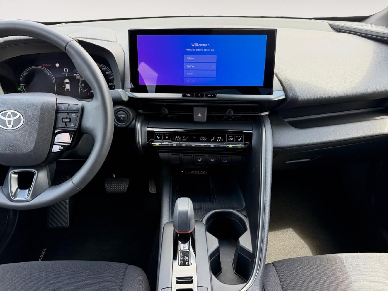 Fahrzeugabbildung Toyota C-HR Hybrid FWD Teamplayer