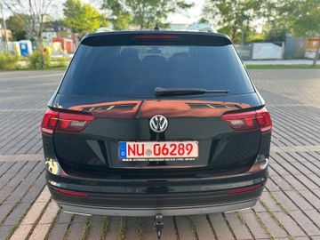 Volkswagen Tiguan Allspace - 8