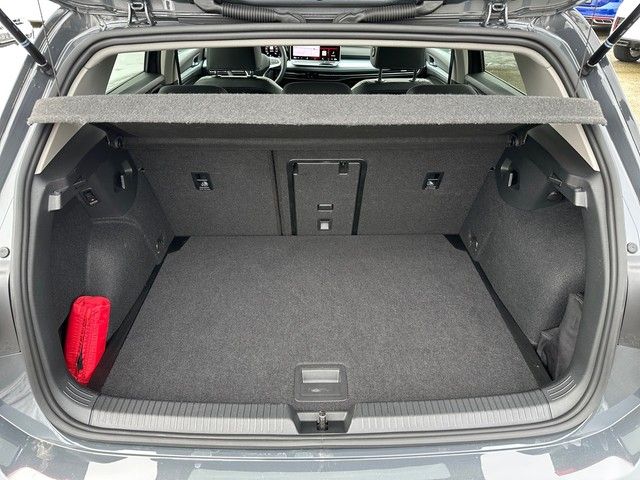 Fahrzeugabbildung Volkswagen Golf VIII 2.0TDI DSG "GOAL" LED+ACC+AHK+KAM+++