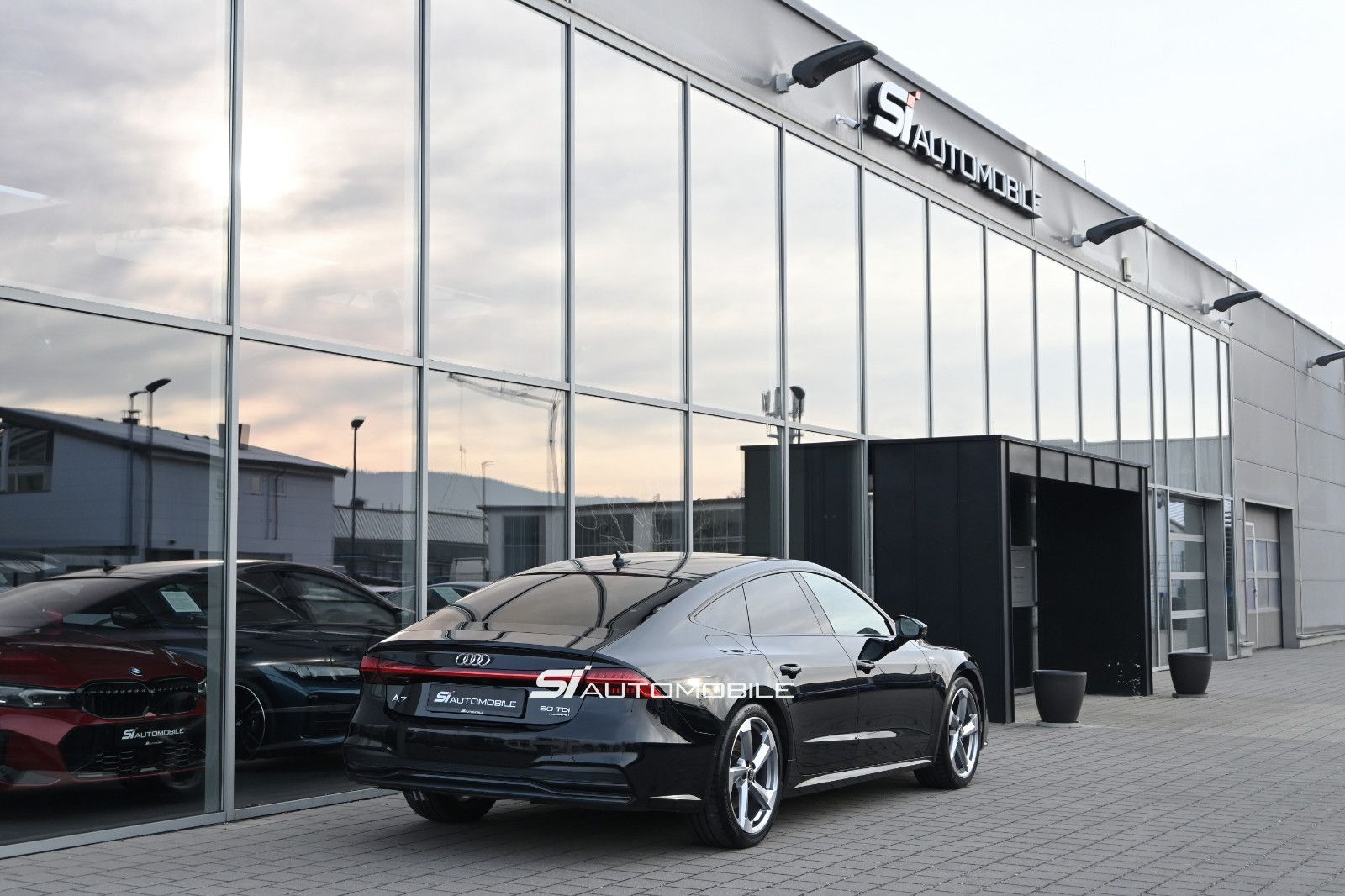 Fahrzeugabbildung Audi A7 50 TDI tiptr. qu. S-LINE °LUFTFEDER°DYNAMIKLE