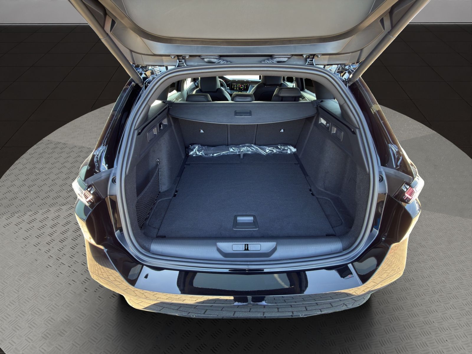 Peugeot 308 - Bild 18