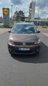Volkswagen Touran 2.0 diesel DSG - Volkswagen Touran: Kleinwagen