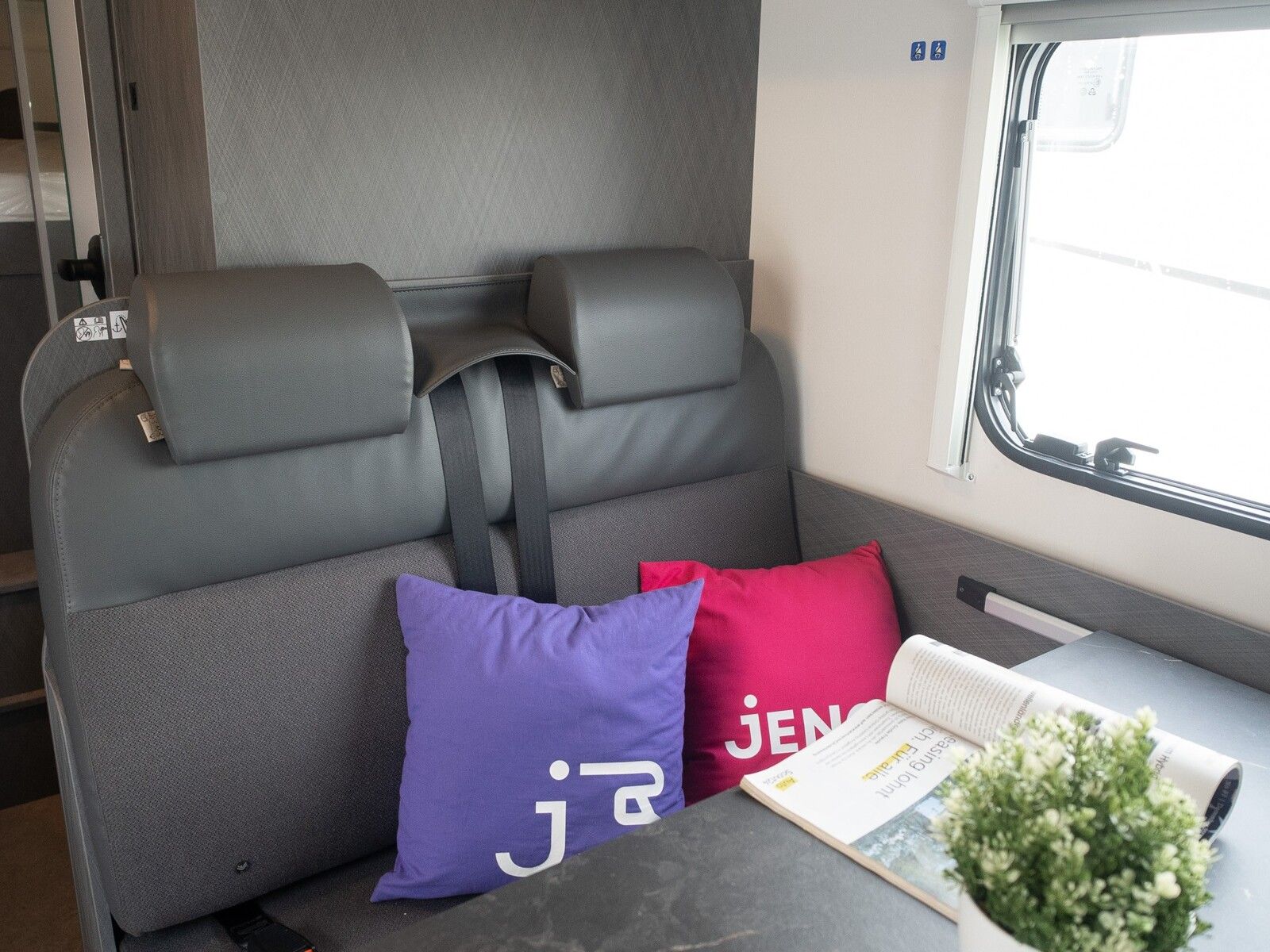 Fahrzeugabbildung Etrusco A-Modell Base 6.9 DB 6-Sitz/Schlaf-Plätze*3500kg