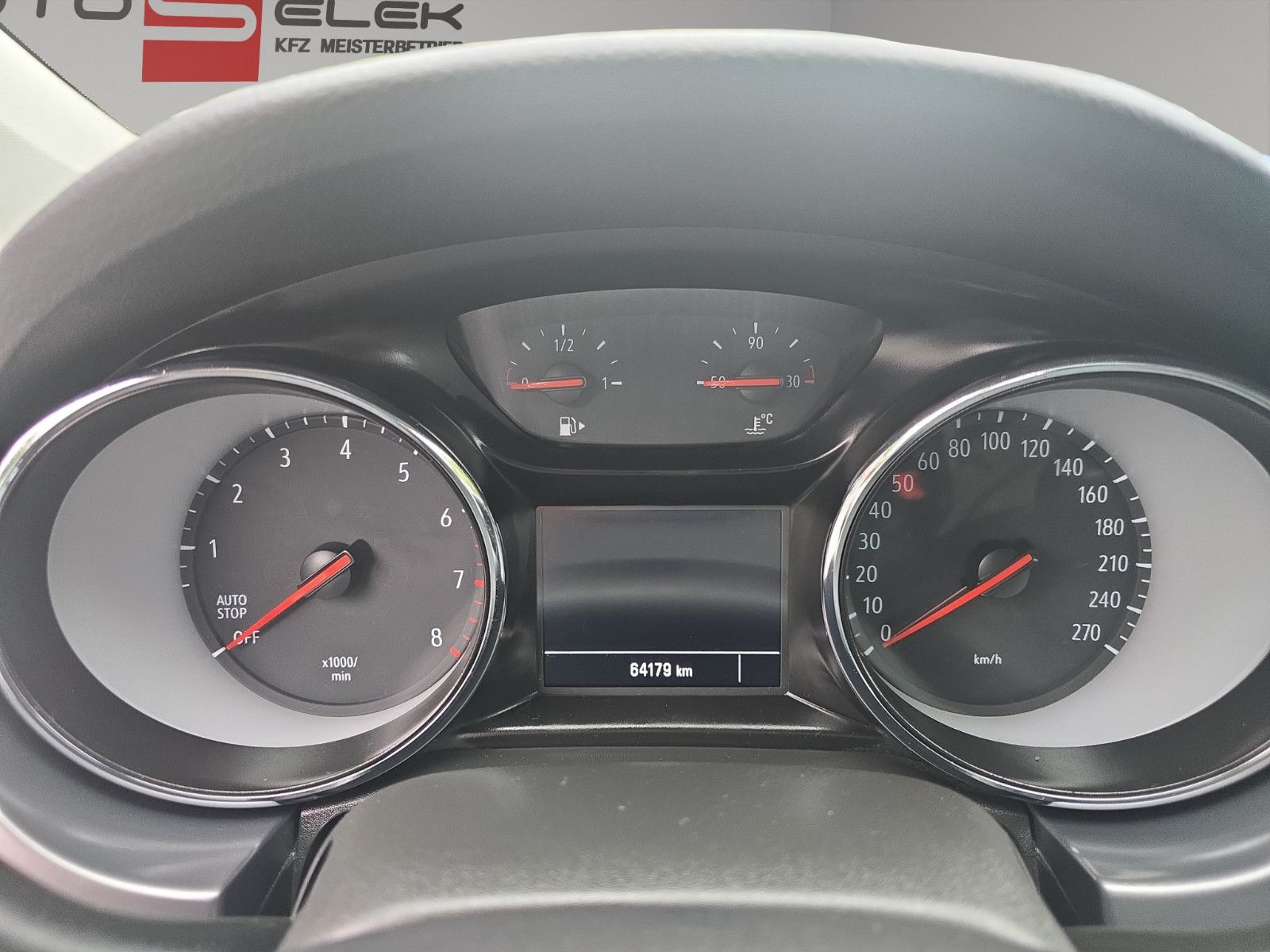 Fahrzeugabbildung Opel Astra K Sports Tourer Business/Lenkradheizung/