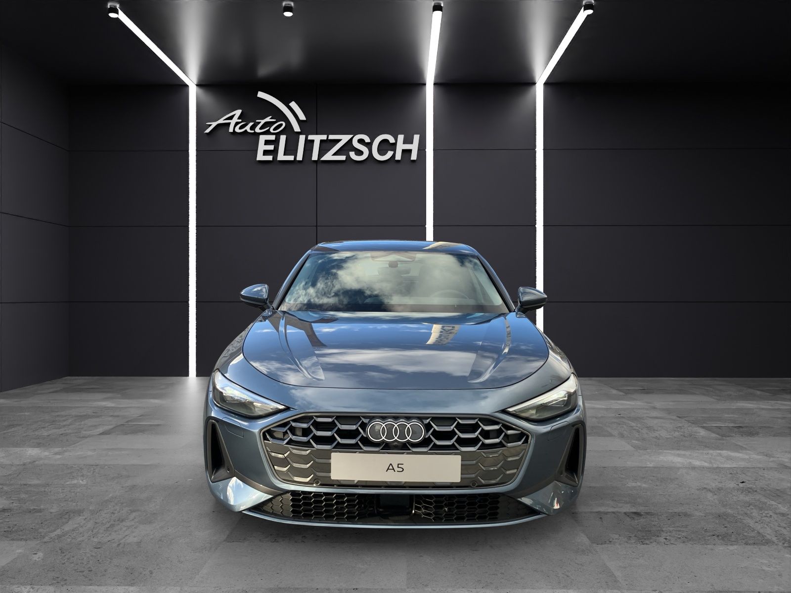 Fahrzeugabbildung Audi A5 Limousine TFSI S tronic LED Navi ACC RFK SH P