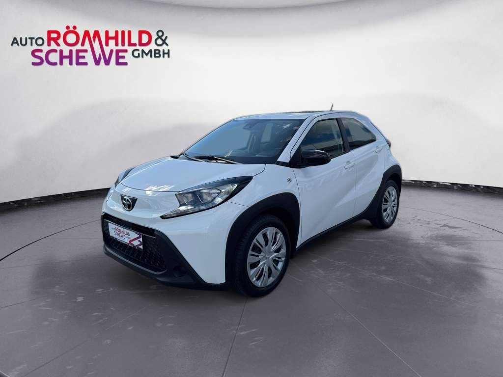 Gebrauchtwagen Toyota Aygo Aygo X 1.0 Play Apple CarPlay Android Auto Musik in Dieburg