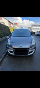 Renault Scenic Luxe 2.0 16V 140 CVT Luxe - Renault Scenic: Luxe