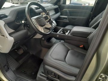 Land-Rover Defender - 11