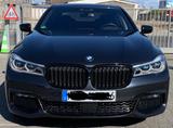 BMW 730d xDrive M Paket mit Garantie von Bmw - BMW 7er Reihe in Frankfurt (Main)