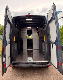 Mercedes Sprinter - 4
