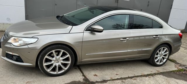 Volkswagen Passat CC 1.8 TSI DSG -