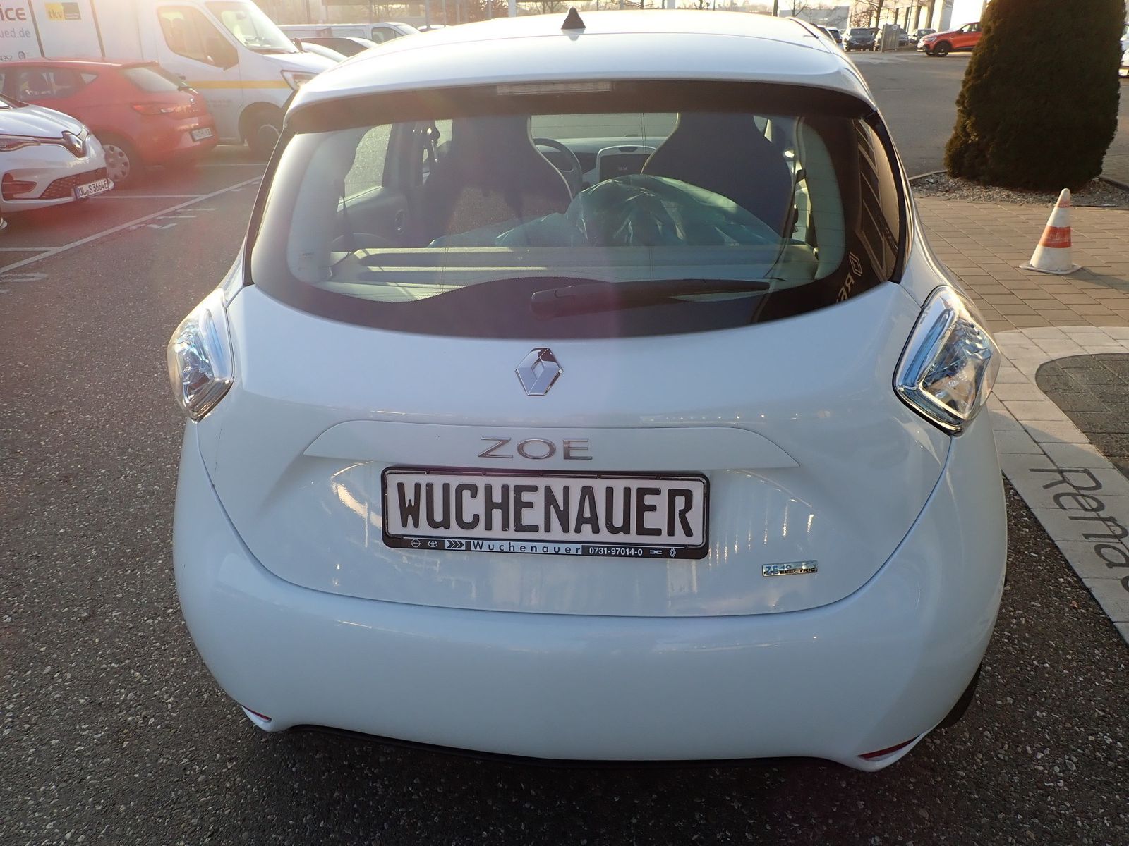 Fahrzeugabbildung Renault ZOE Z.E 40 LIFE zzgl. BATTERIEMIETE