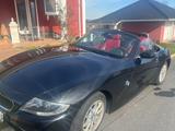 BMW Z4 2.2i - - BMW Z4 aus 2005: Cabrio