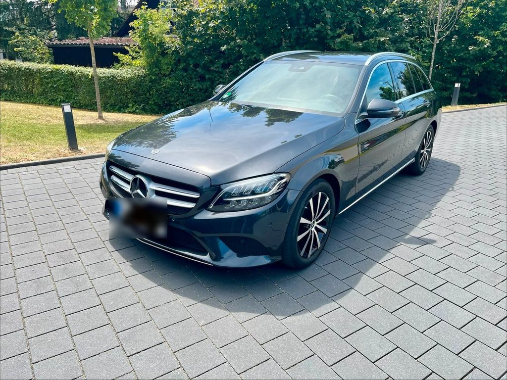 Image of Mercedes-Benz C 200