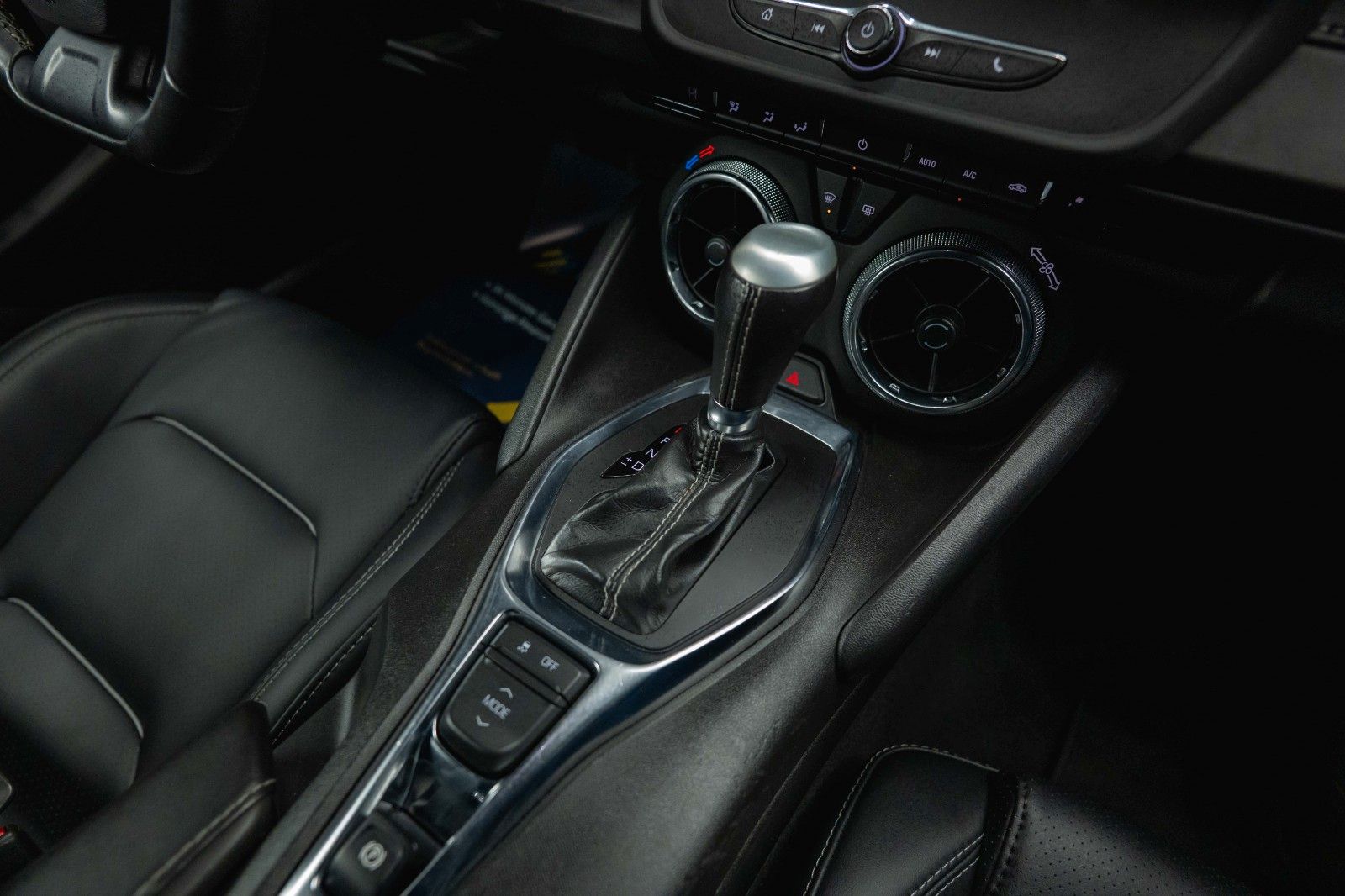 Fahrzeugabbildung Chevrolet Camaro 3.6 V6 Coupe ZL1 Performance *CarPlay*LED