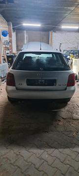 Audi audi a4 b5 1.9tdi - Audi A4 aus 2000: 1.9