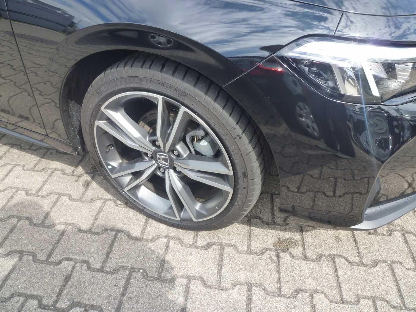 Honda Civic e:HEV 2.0 i-MMD Hybrid (2026) Advance imagem 3