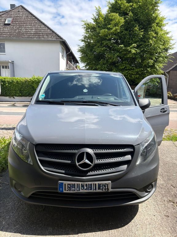 Image of Mercedes-Benz Vito