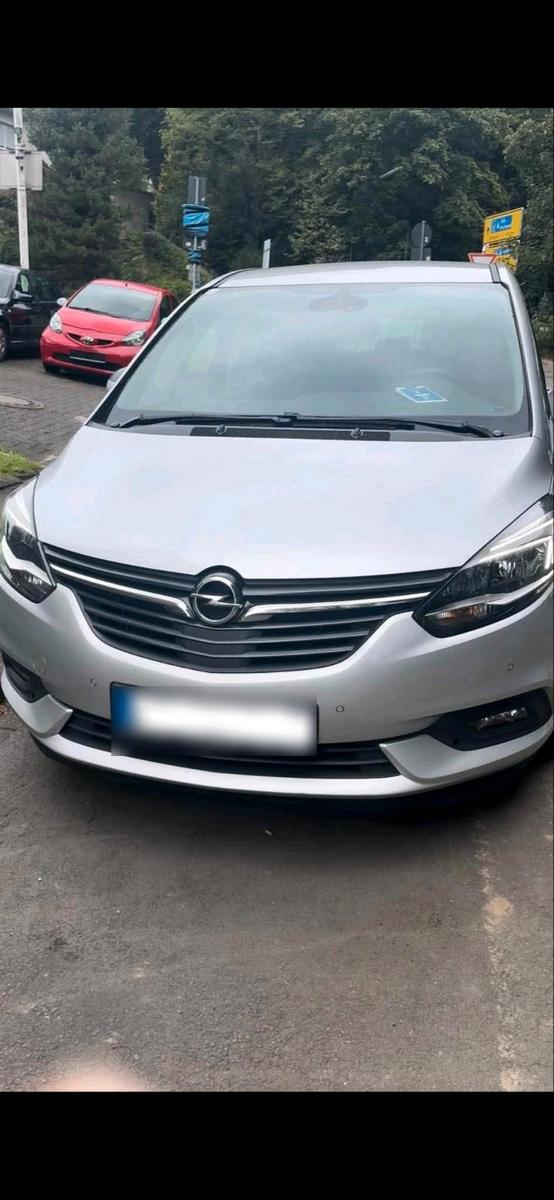 Opel Zafira Tourer