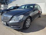 Mercedes-Benz E 200 CDI  / TÜV & Service neu  / 136.000 km - Mercedes-Benz E-Class: Service