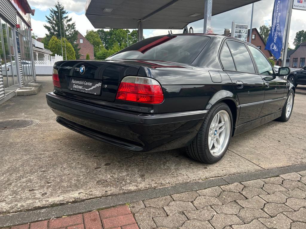 BMW 735