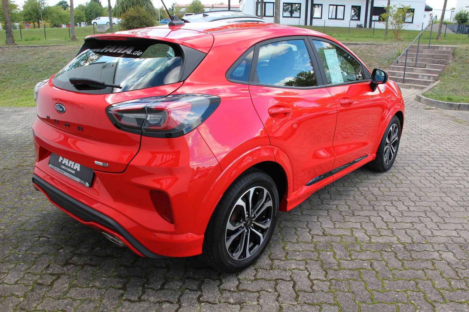 Fahrzeugabbildung Ford Puma ST-Line 1.0 EcoBoost Mild Hybrid