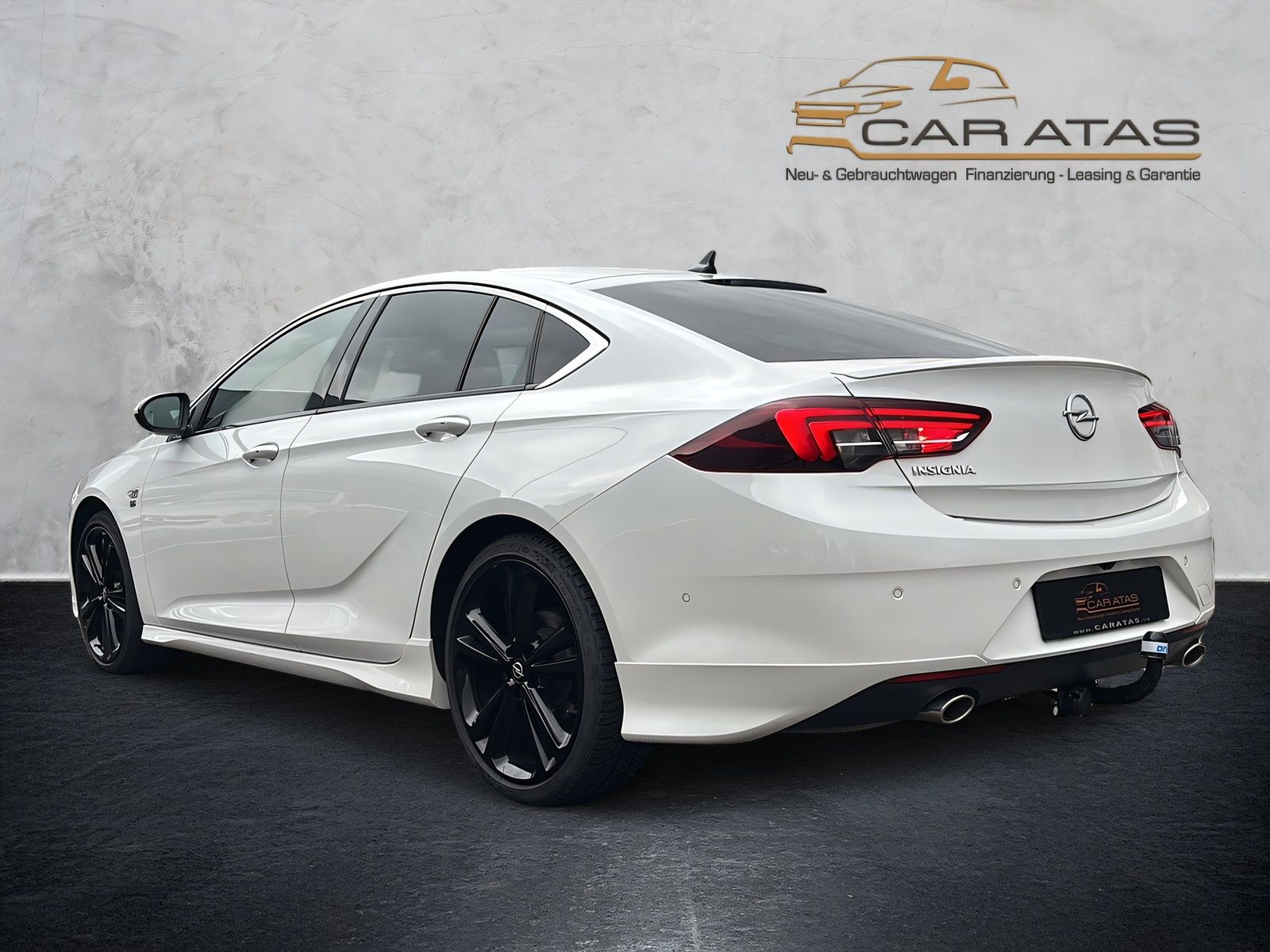 Fahrzeugabbildung Opel Insignia OPC LINE BLACK 360°INNOVATION BOSE STHZ