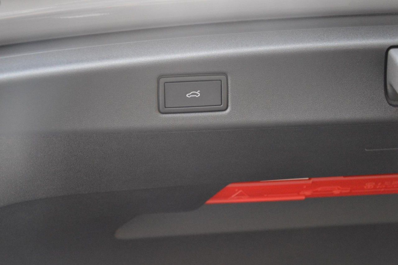 Volkswagen ID.7 Tourer Pro S NAVI SHZ KAMERA HUD Wä foto 7