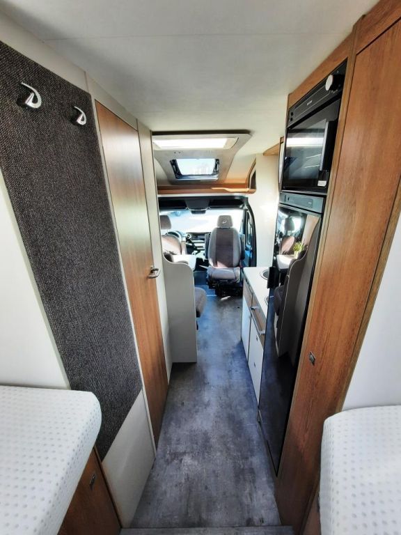 Fahrzeugabbildung Dethleffs Globeline T 6613 EB Mercedes mit Top Ausstattung