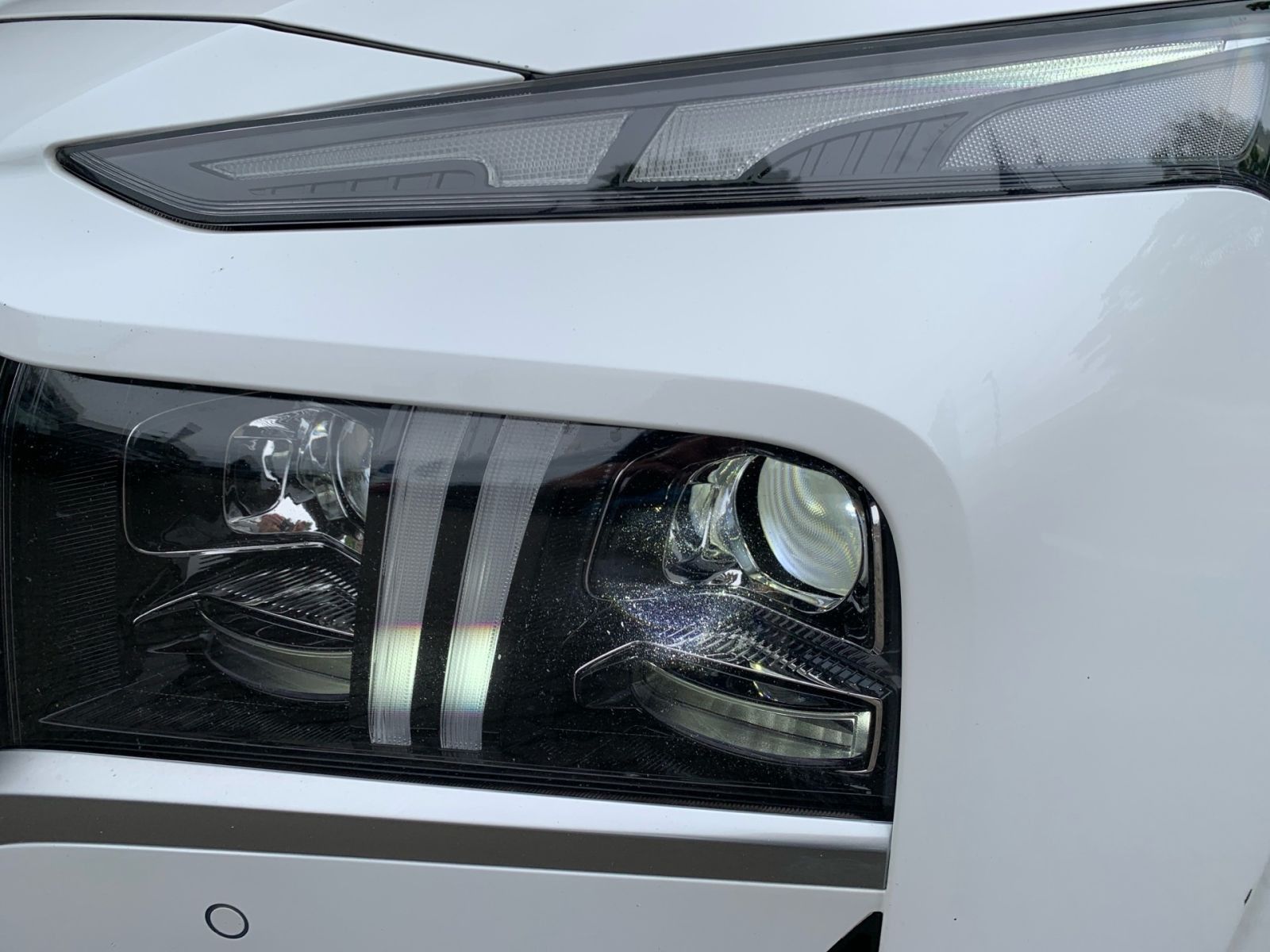 Fahrzeugabbildung Hyundai SANTA FE 2.2 CRDi Signature 4WD SEVEN AHK 1Hd