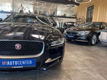 Jaguar XE R-Sport *BI-XENON*KAM*NAVI*TOUCH*LED*