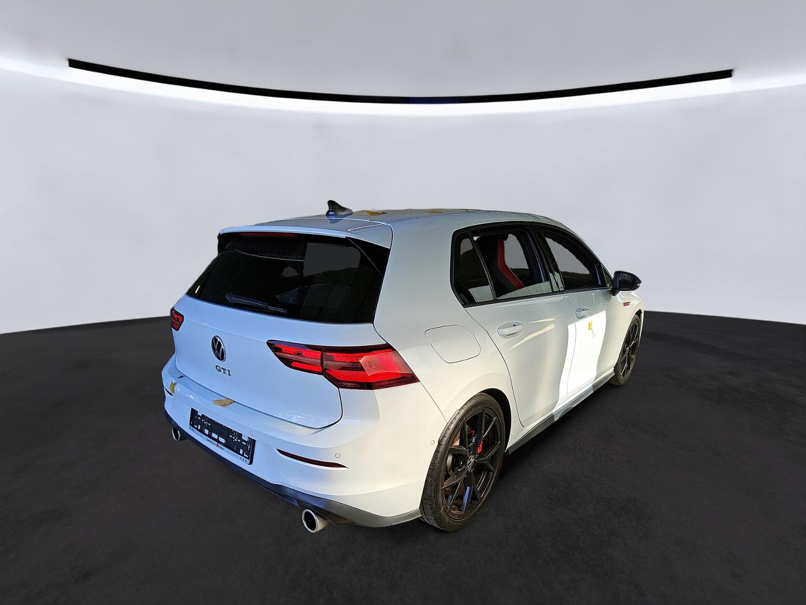 Volkswagen Golf GTI Black Style 2.0TSI DSG 228,-ohne Anzahl