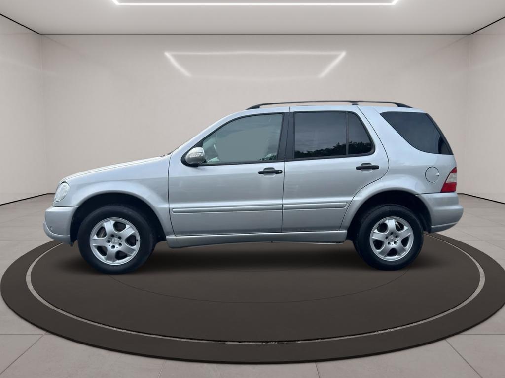 Mercedes-Benz ML 270