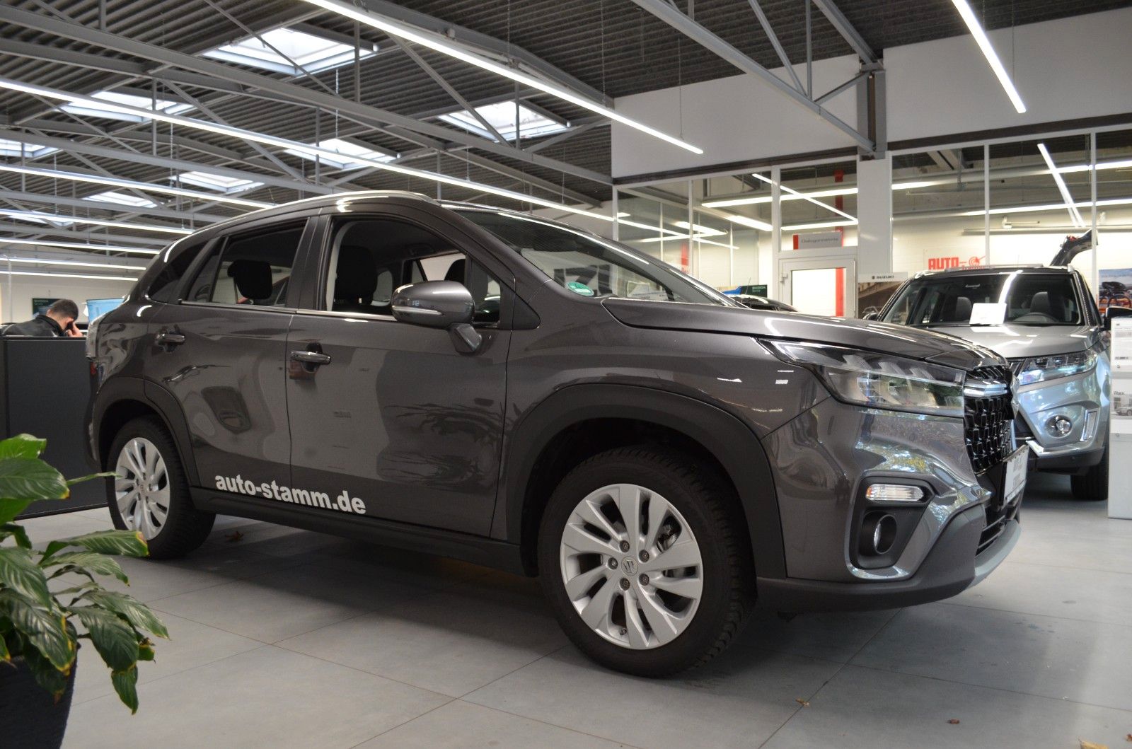 Fahrzeugabbildung Suzuki (SX4) S-Cross 1.4 BOOSTERJET Hybrid Comfort