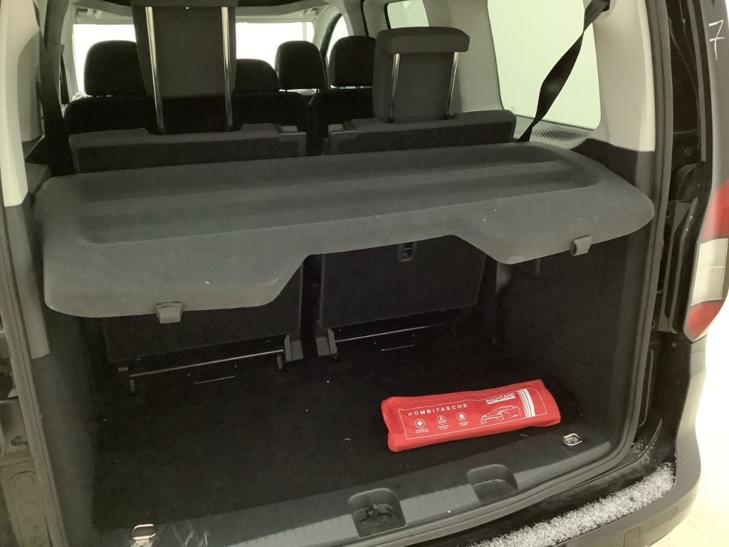 Fahrzeugabbildung Ford Tourneo Connect Titanium ACC Navi Digitales Cock