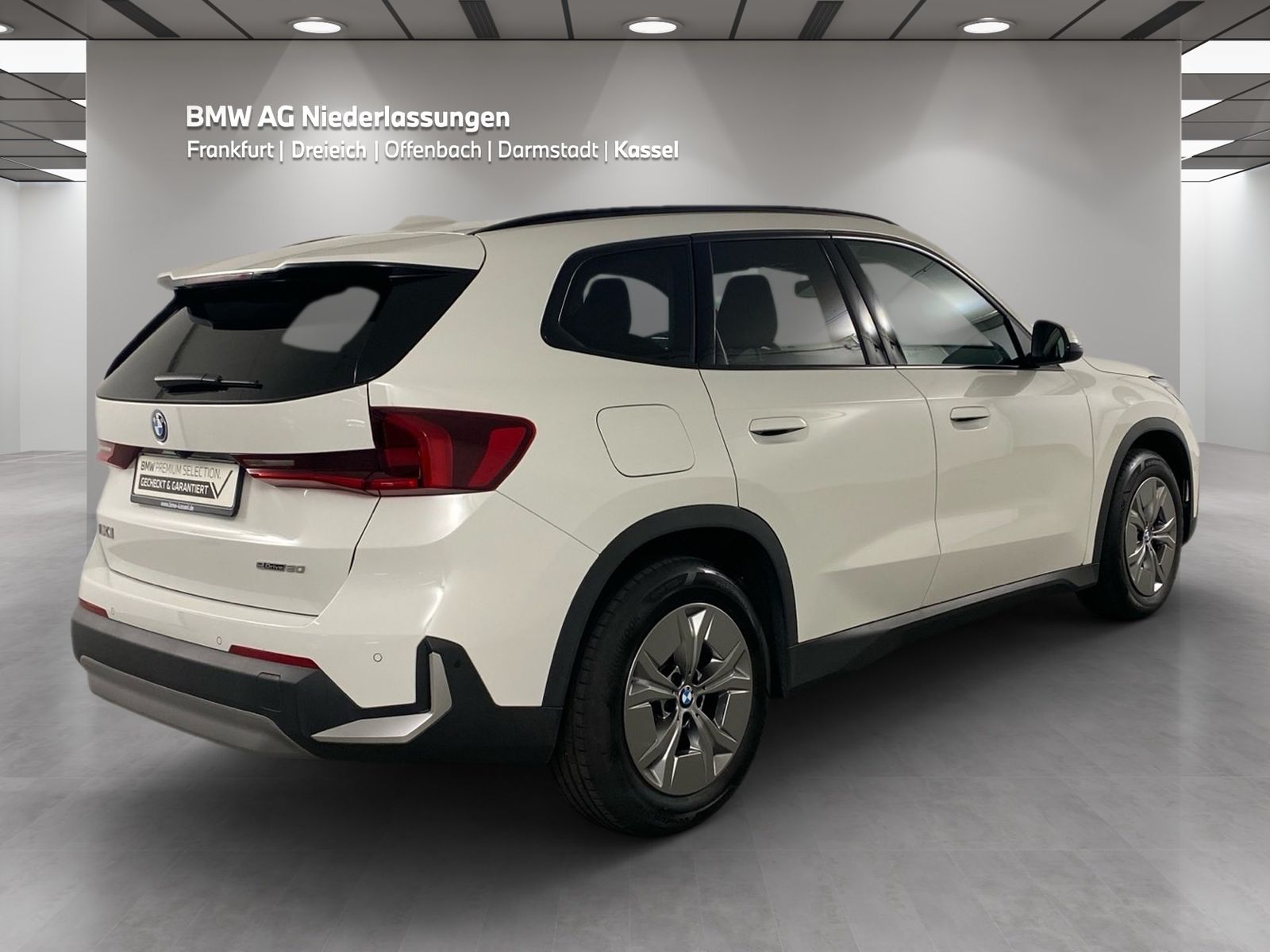 BMW iX1 eDrive20 Kamera Pano.Dach Sportsitze Alarm foto 3