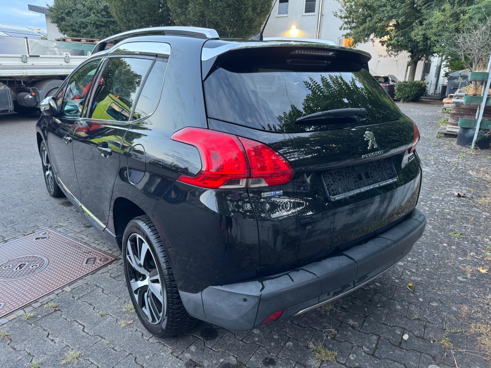 Peugeot  2008 Allure BlueHDi 120 Allure Sitzheizung-Navi
