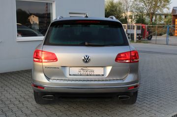 Volkswagen Touareg - 6