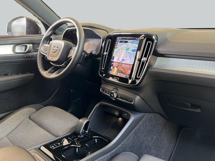 Volvo XC40 B3 Plus-Dark DKG Pano Pixel-LED AHK Pilot B