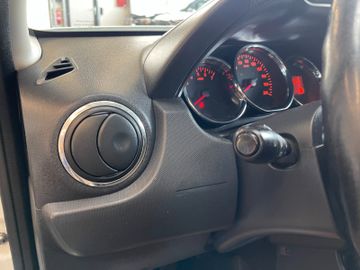 Dacia Duster I Laureate 4x2 *1.HAND*19%*KLIMAANLAGE*BT