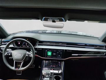 Audi A8 - 5