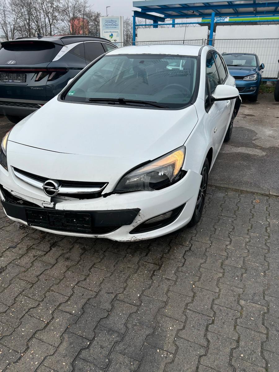 Opel Astra 1.6 Style